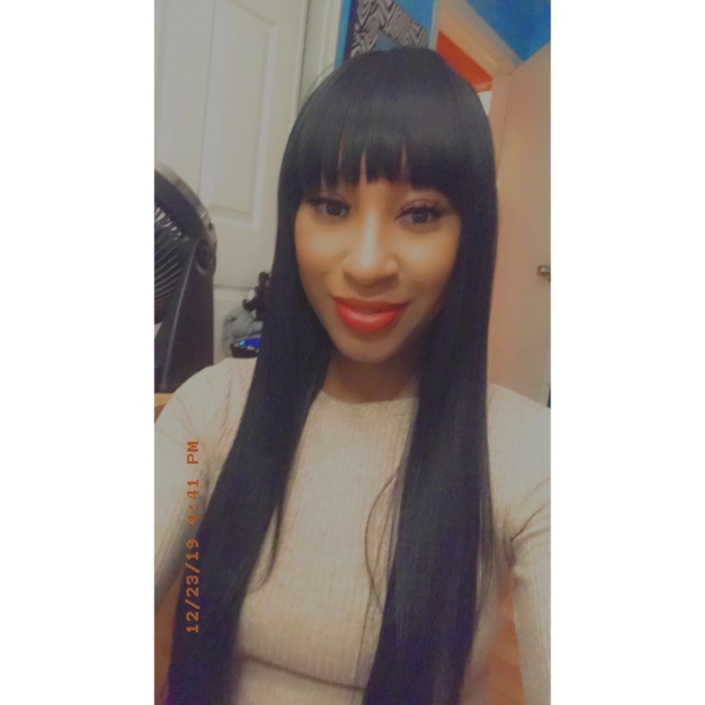 Meet your Posher, Janay